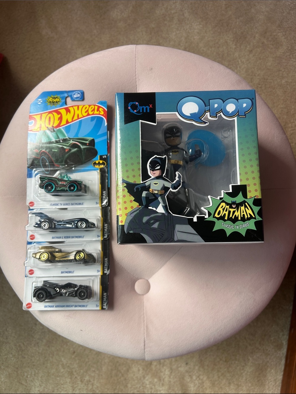Hot Wheels & Q-Pop Batman Toy Bundle – Black and Gold
